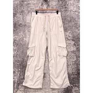 Lululemon Dance Studio Relaxed Cargo Pants Large Womens Mid Rise